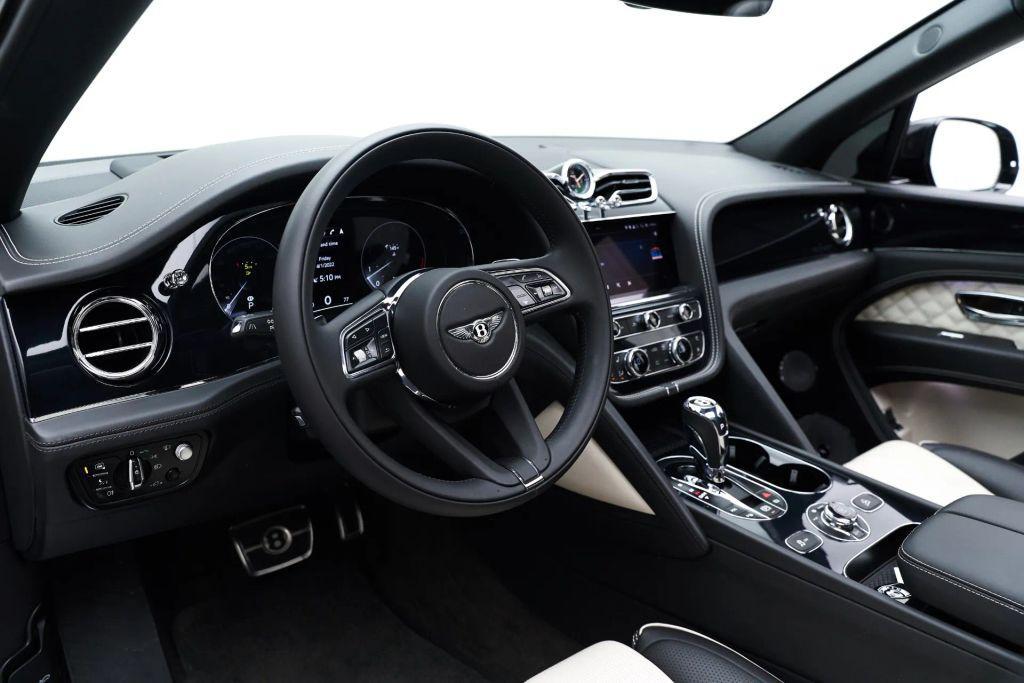 used 2021 Bentley Bentayga car, priced at $115,999
