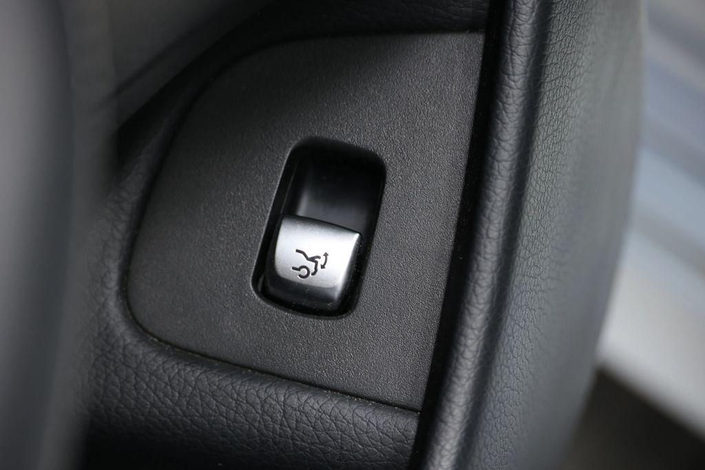 used 2017 Mercedes-Benz E-Class car, priced at $16,585