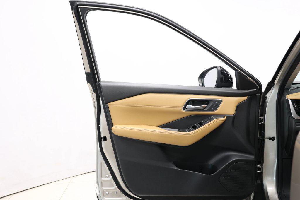 used 2023 Nissan Rogue car, priced at $24,985
