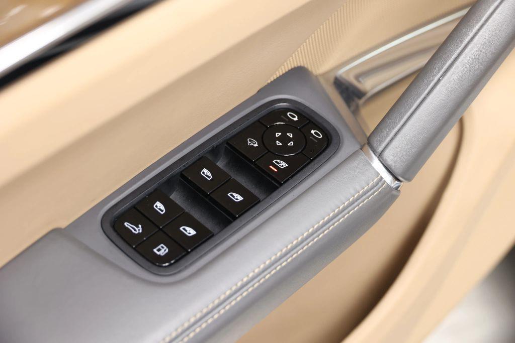 used 2021 Porsche Cayenne car, priced at $76,985