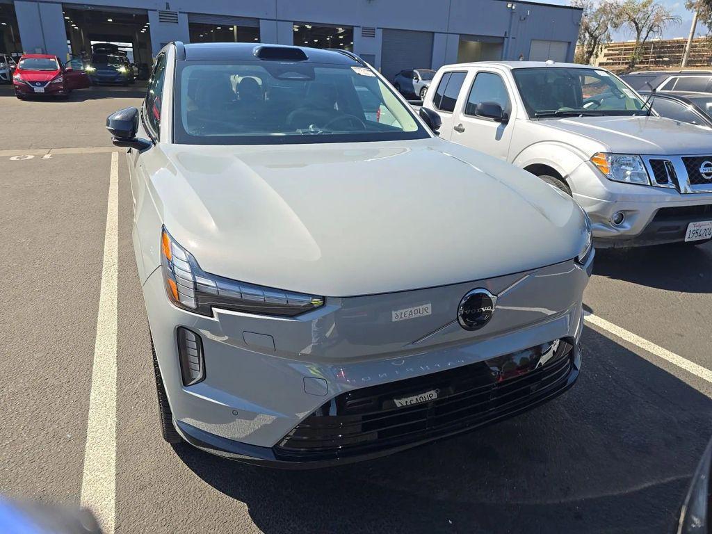 used 2025 Volvo EX90 car, priced at $48,659