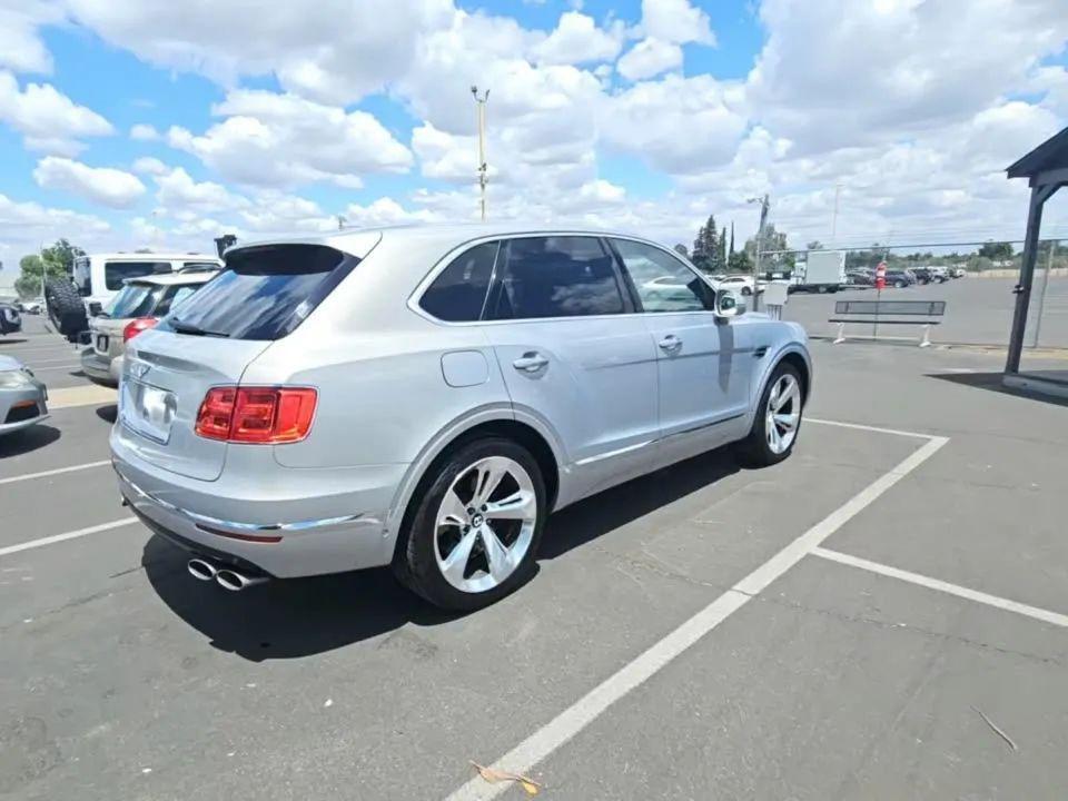 used 2018 Bentley Bentayga car, priced at $68,999