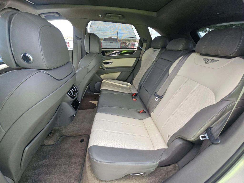 used 2018 Bentley Bentayga car, priced at $68,999
