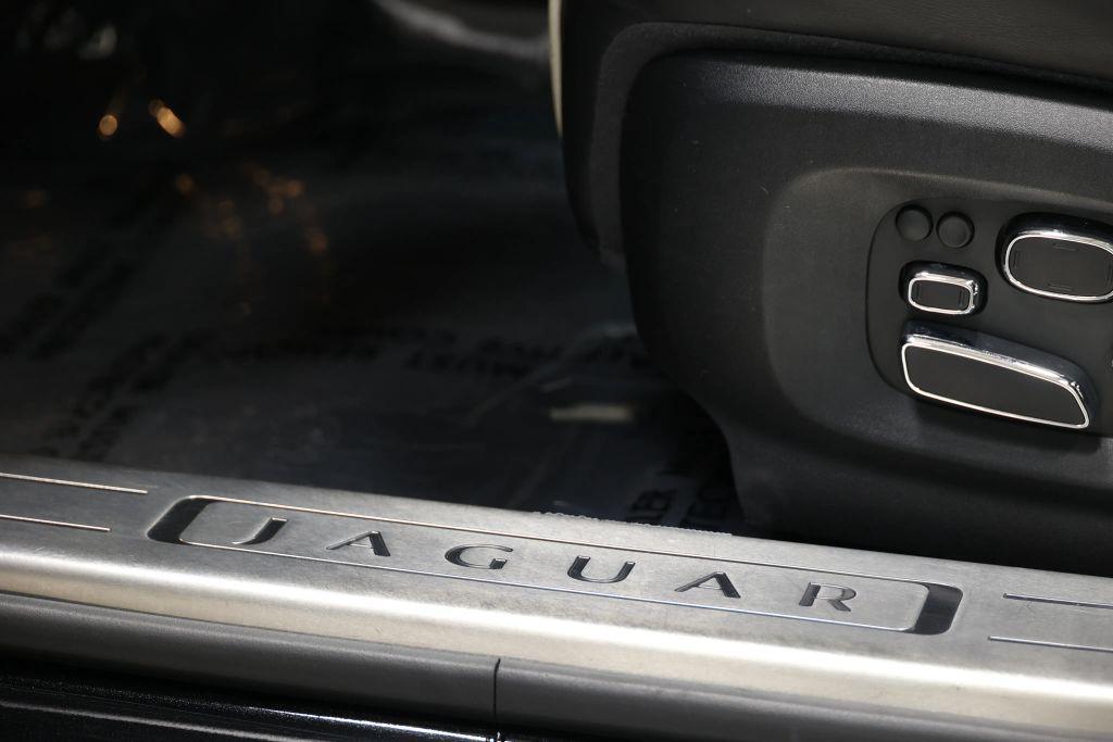 used 2011 Jaguar XJ car