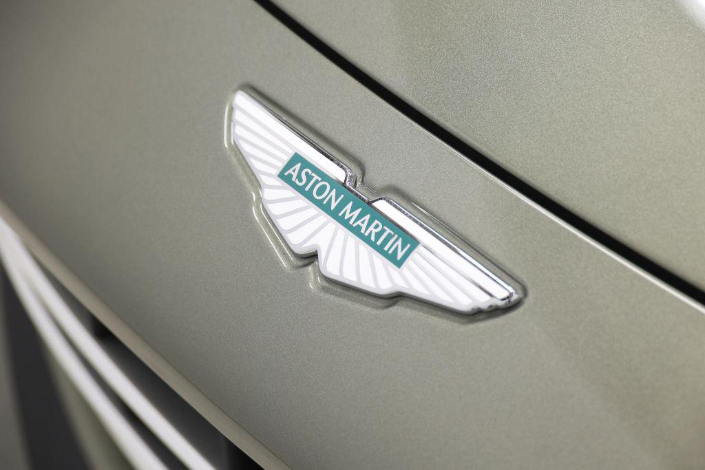 used 2025 Aston Martin Vantage car, priced at $188,985