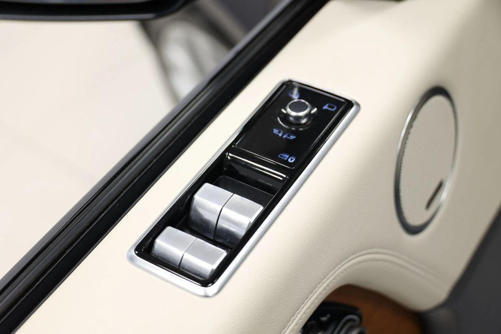 used 2020 Land Rover Range Rover car, priced at $34,999