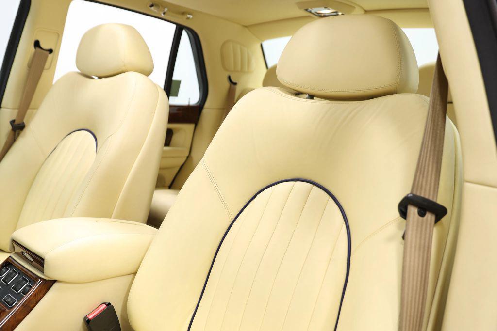 used 2000 Bentley Arnage car, priced at $29,983