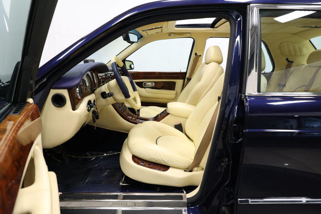 used 2000 Bentley Arnage car, priced at $29,983