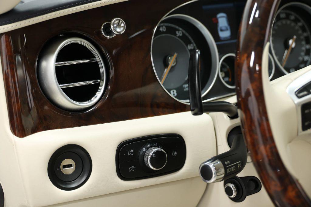 used 2014 Bentley Flying Spur car, priced at $53,999