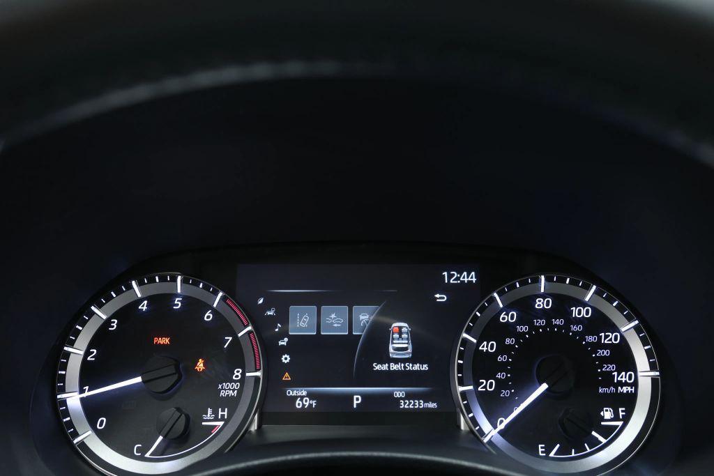 used 2023 Toyota Highlander car, priced at $33,985