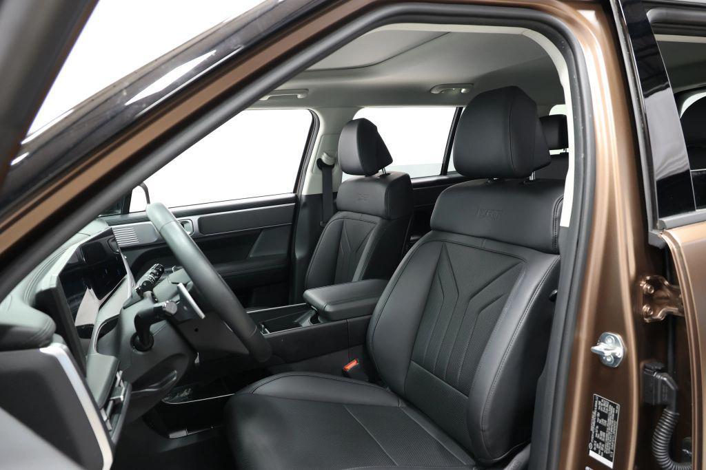 used 2024 Hyundai Santa Fe car, priced at $28,985