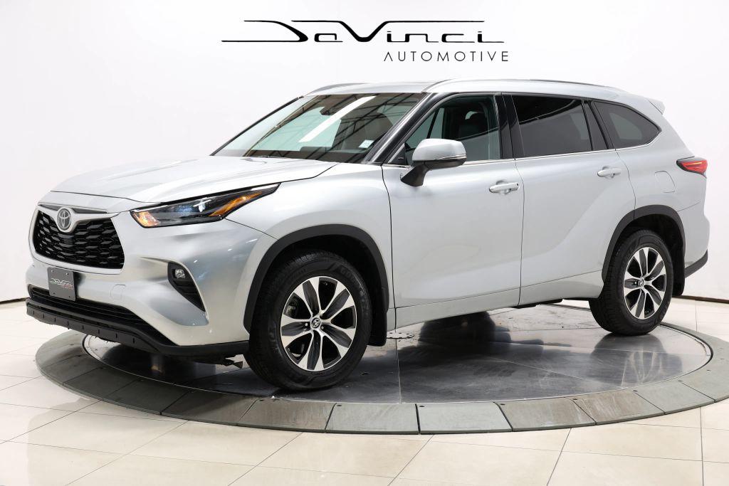used 2021 Toyota Highlander car, priced at $25,985