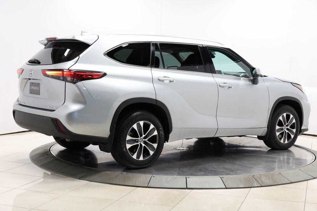 used 2021 Toyota Highlander car, priced at $25,985