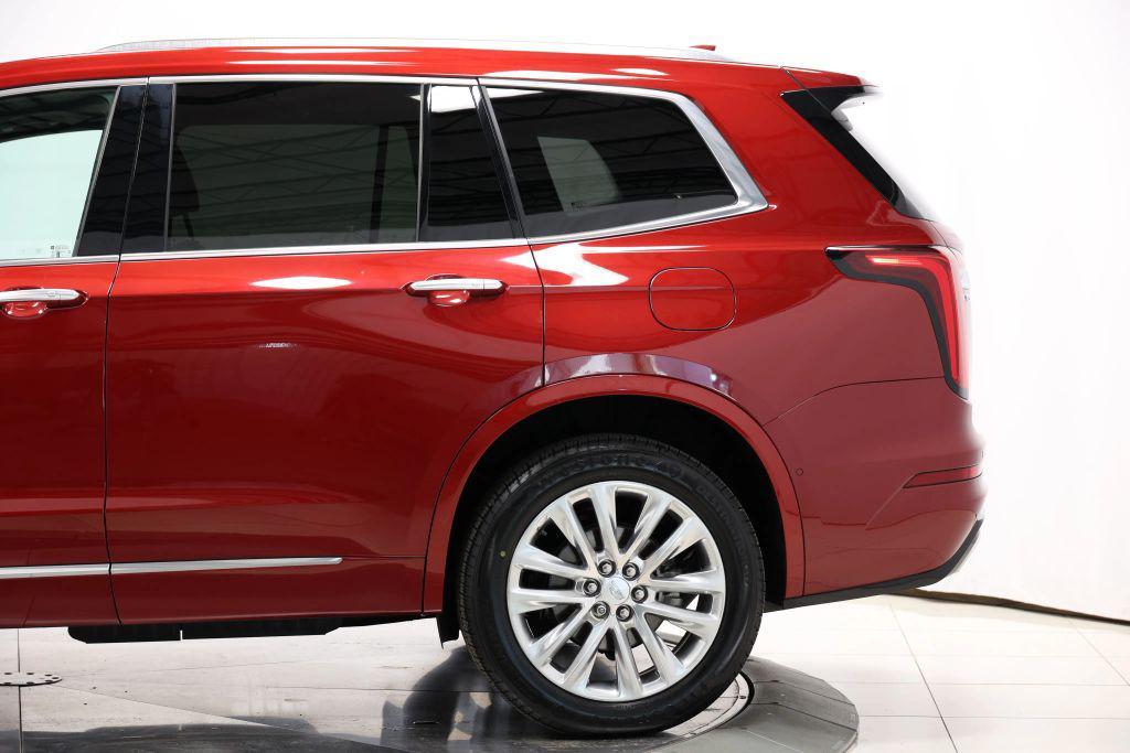 used 2020 Cadillac XT6 car, priced at $30,985