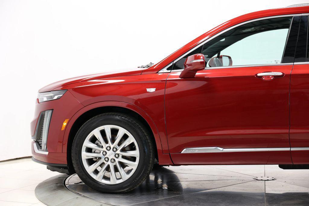 used 2020 Cadillac XT6 car, priced at $30,985