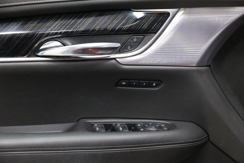 used 2020 Cadillac XT6 car, priced at $30,985