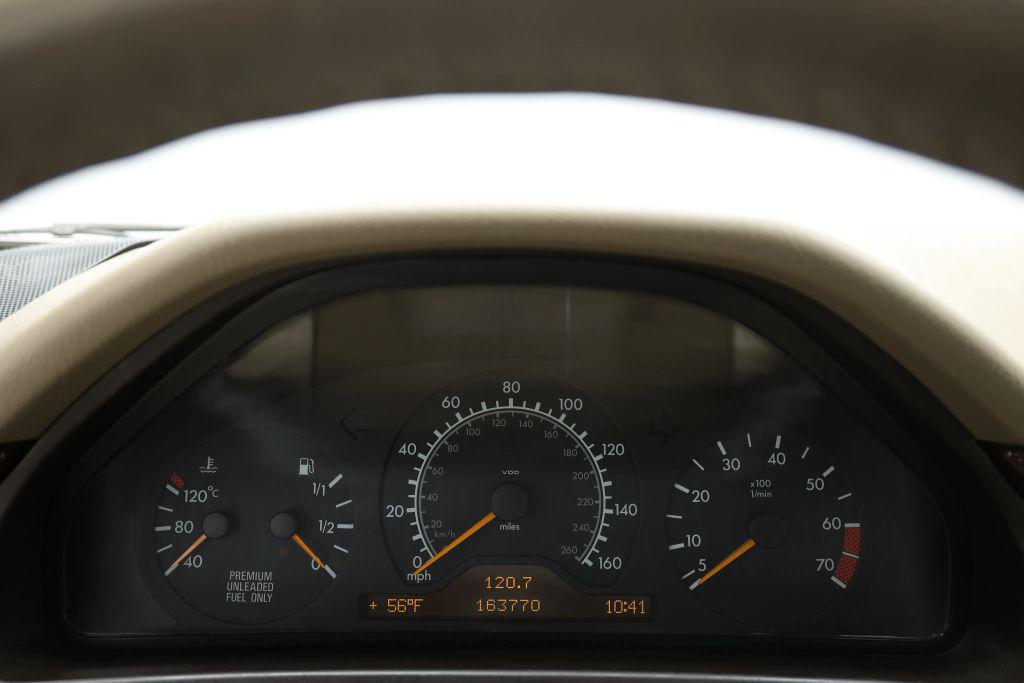 used 1998 Mercedes-Benz E-Class car