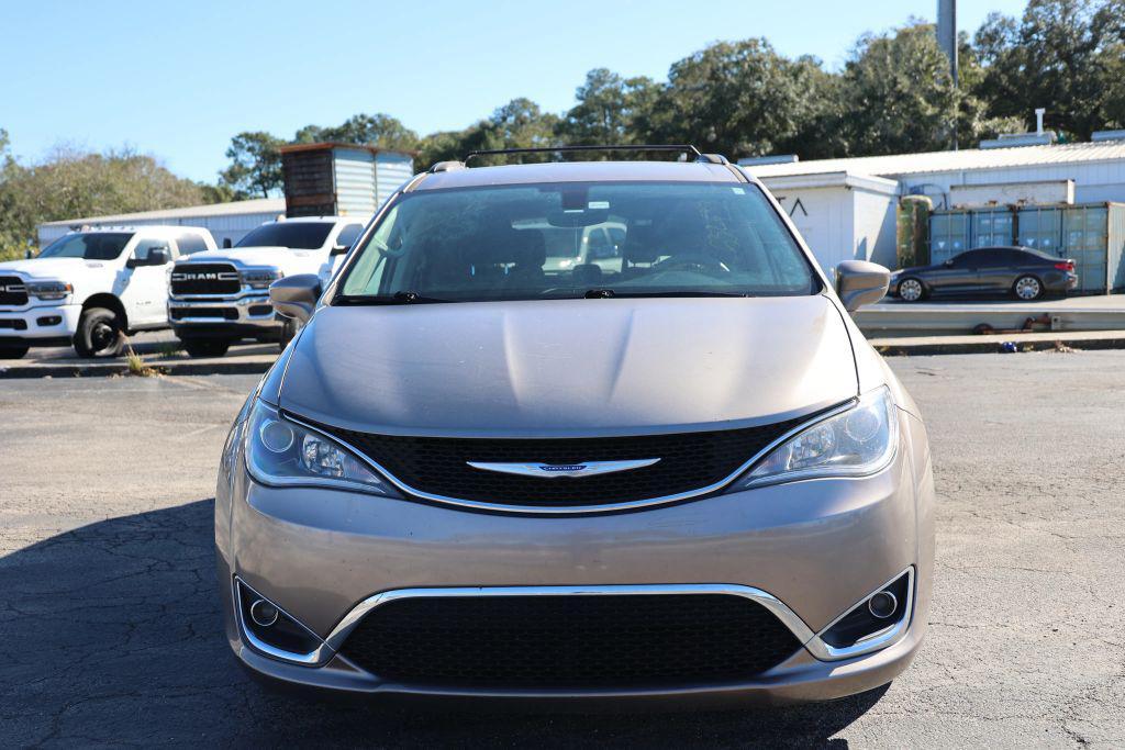 used 2018 Chrysler Pacifica car, priced at $8,585