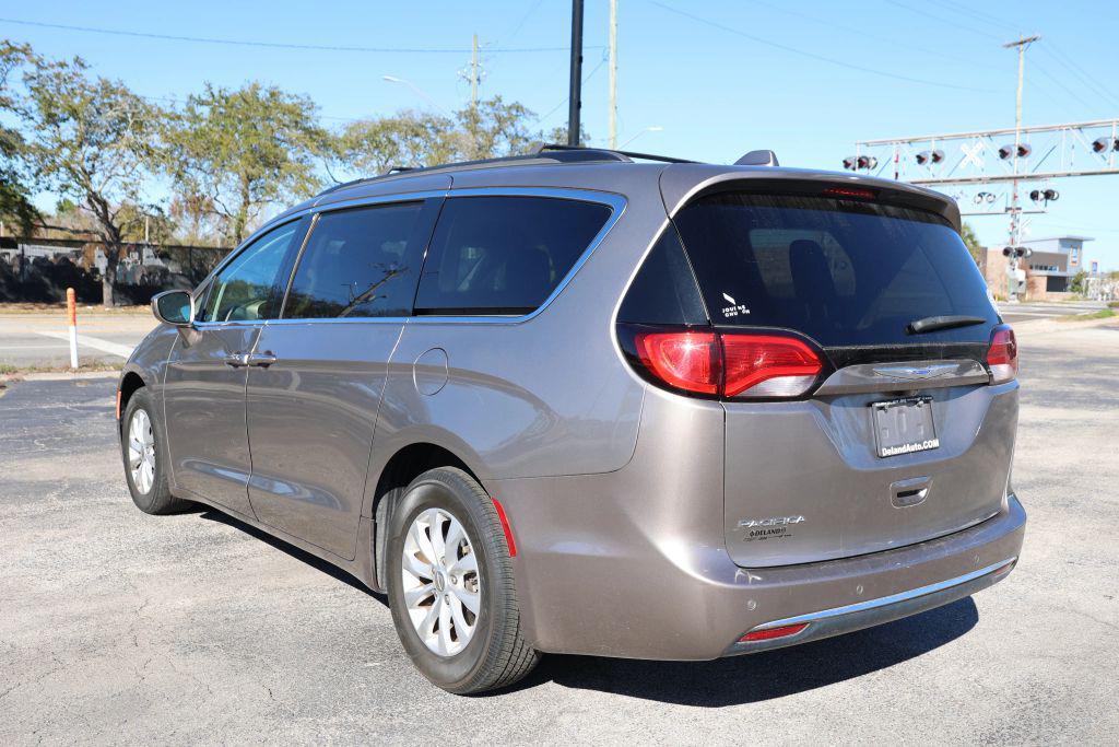 used 2018 Chrysler Pacifica car, priced at $8,585