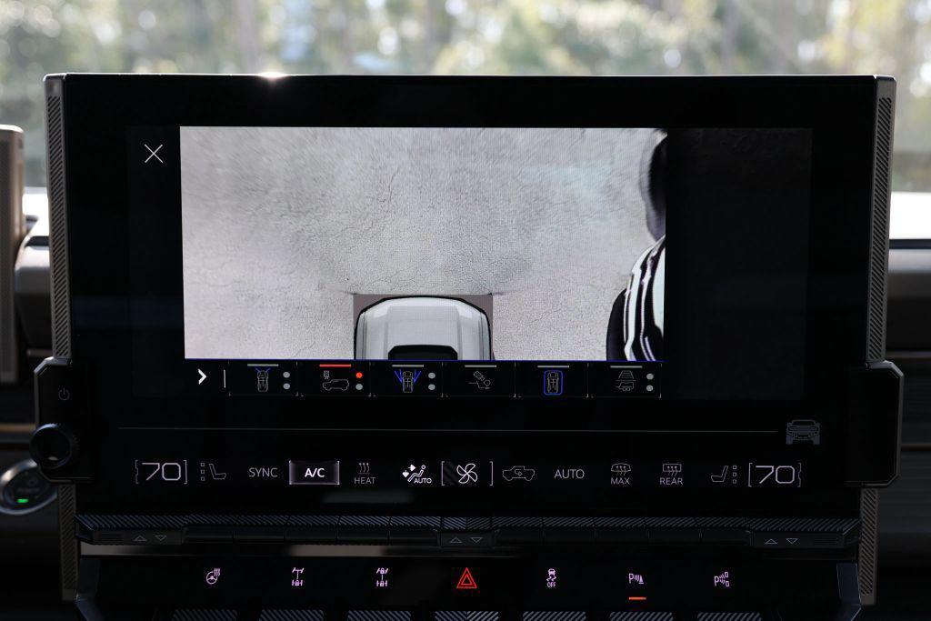 used 2024 GMC HUMMER EV SUV car, priced at $78,999