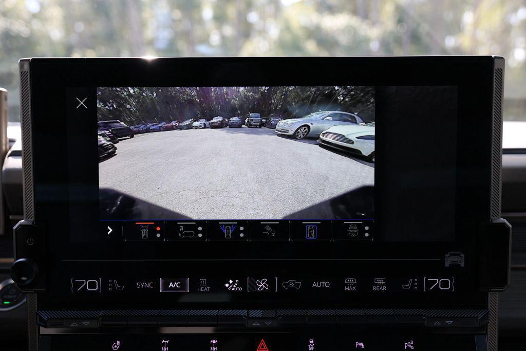 used 2024 GMC HUMMER EV SUV car, priced at $78,999