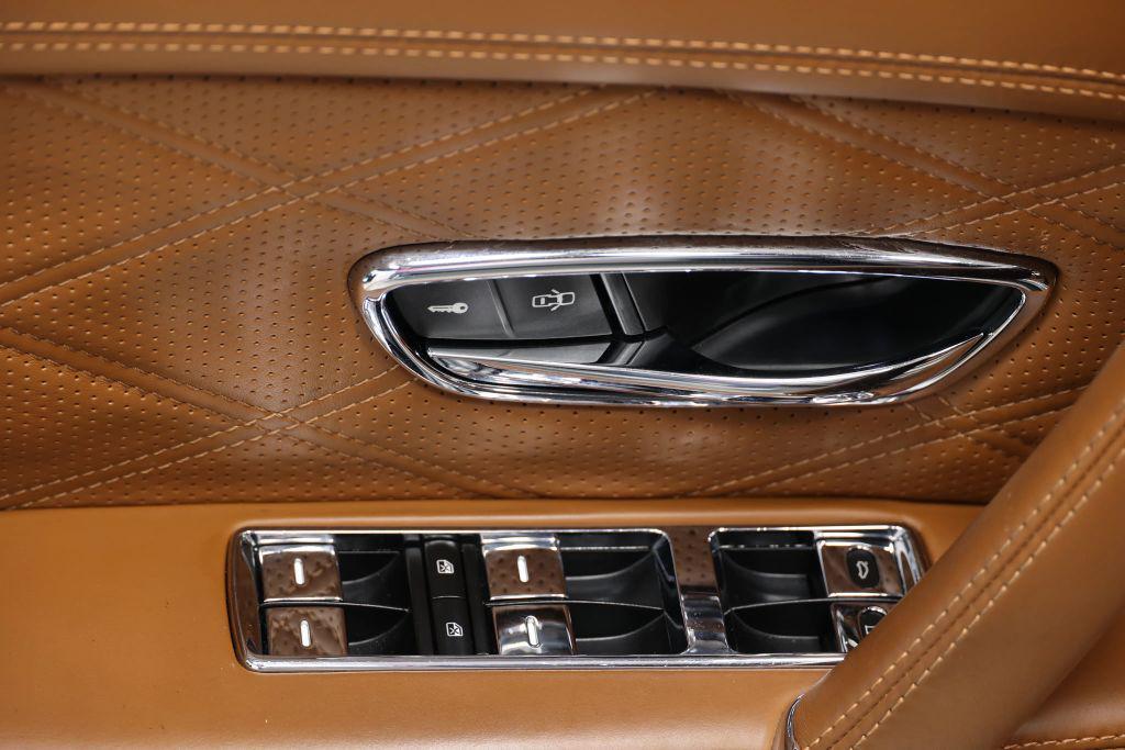 used 2014 Bentley Flying Spur car, priced at $58,985