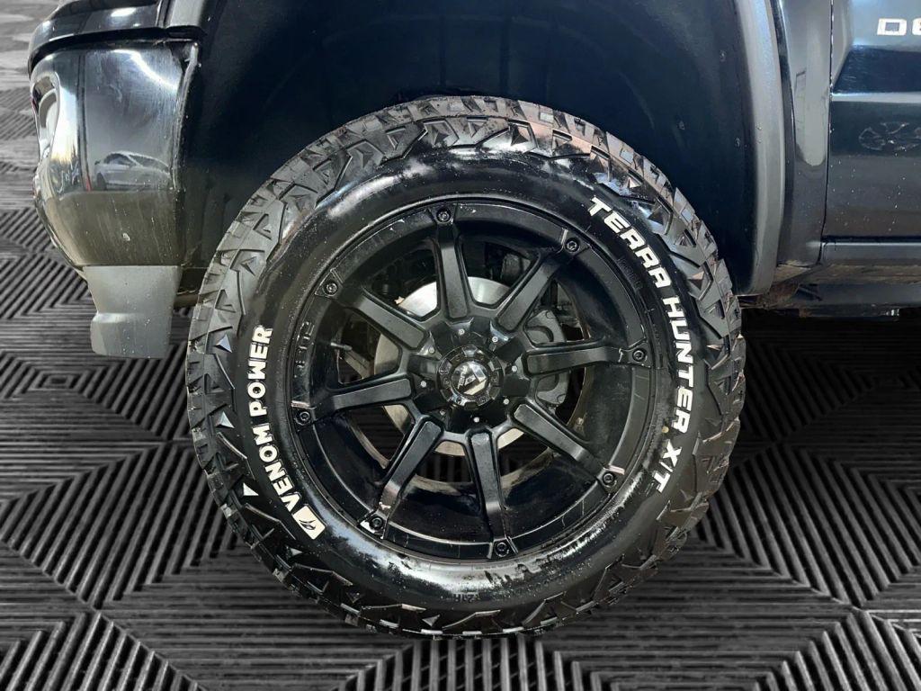 used 2017 GMC Sierra 1500 car, priced at $27,952