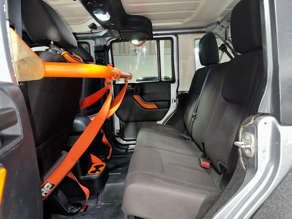 used 2015 Jeep Wrangler Unlimited car, priced at $17,886