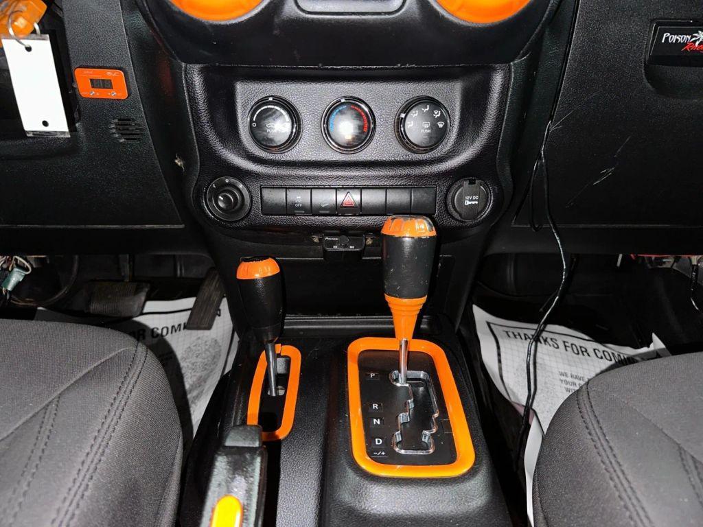 used 2015 Jeep Wrangler Unlimited car, priced at $17,886