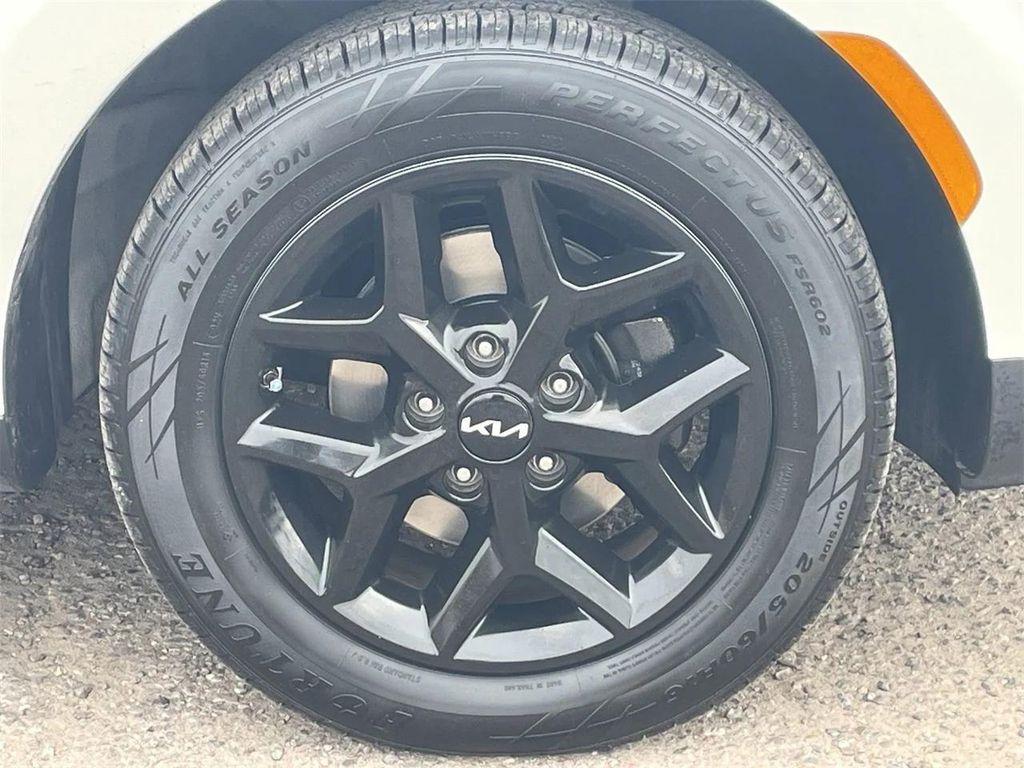 used 2022 Kia Soul car, priced at $14,939