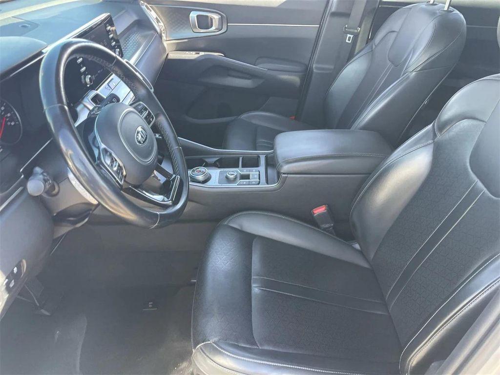 used 2021 Kia Sorento Hybrid car, priced at $24,282