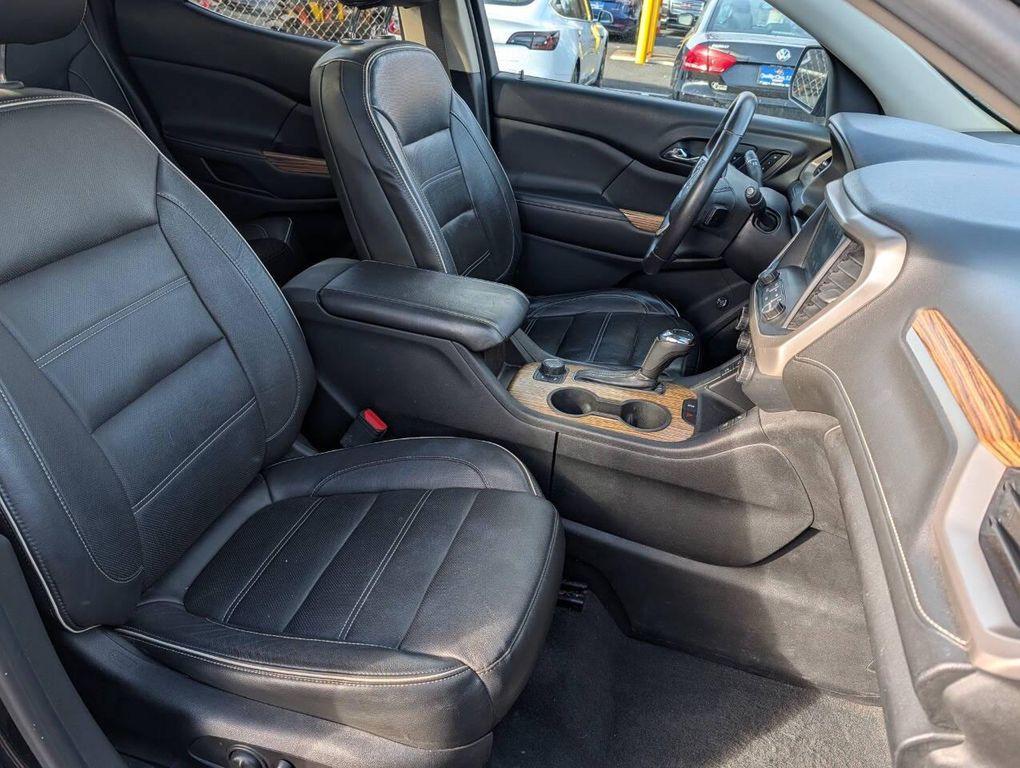 used 2017 GMC Acadia car, priced at $16,999