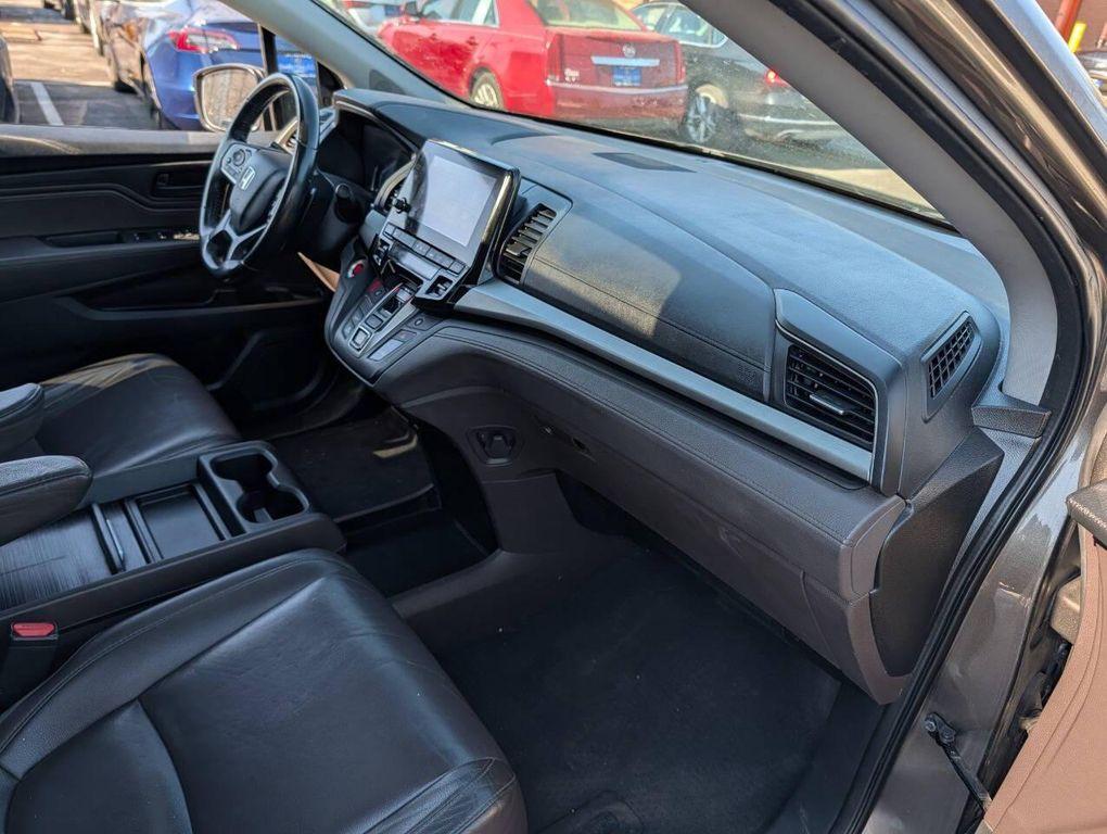 used 2018 Honda Odyssey car, priced at $13,999