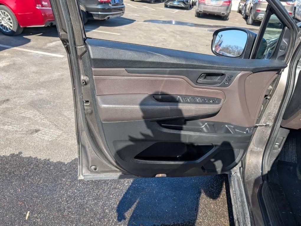 used 2018 Honda Odyssey car, priced at $13,999