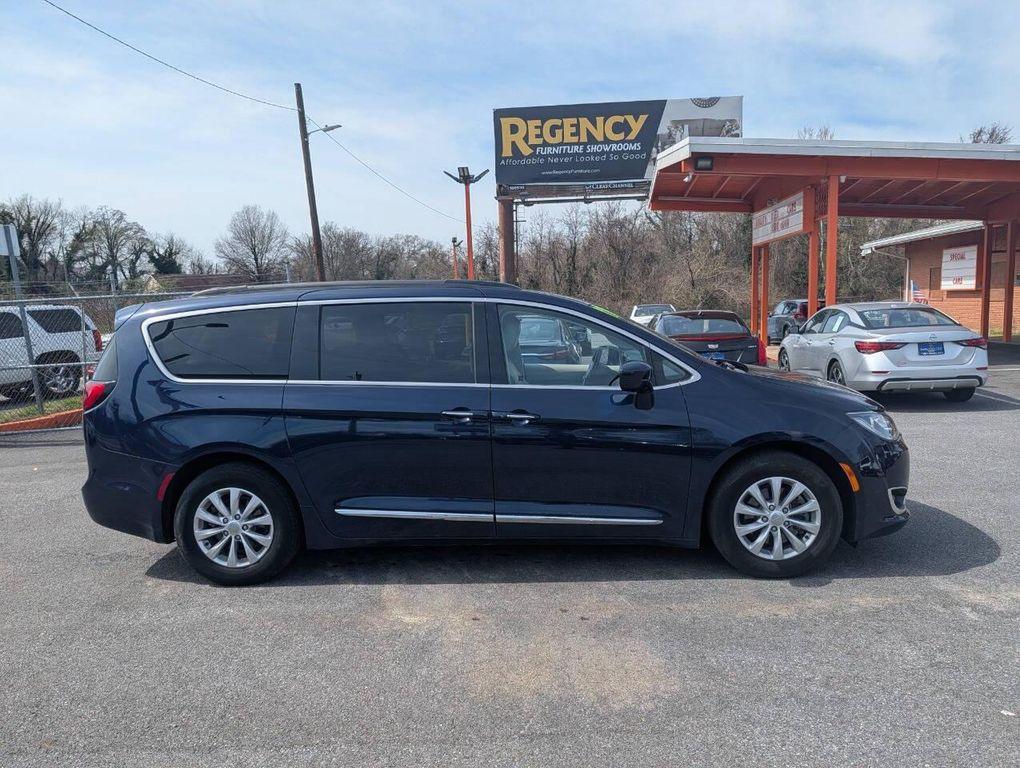 used 2017 Chrysler Pacifica car, priced at $15,999