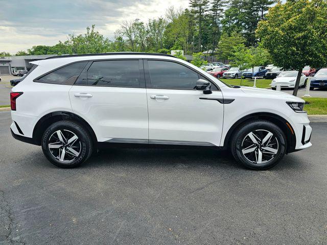 used 2023 Kia Sorento car, priced at $25,980