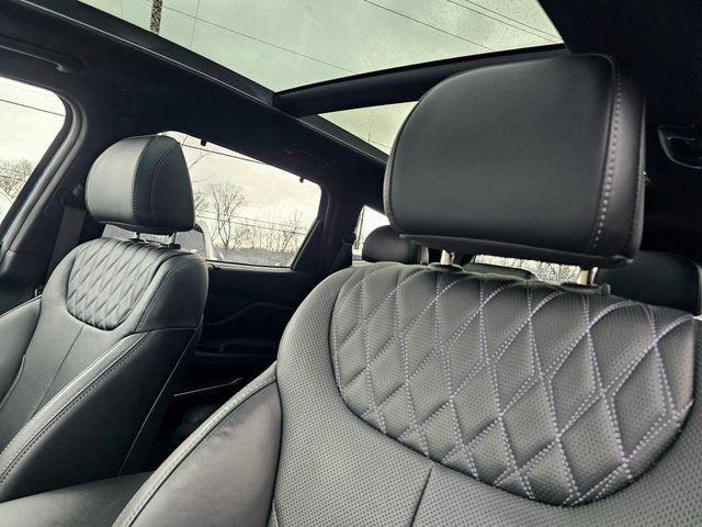 used 2023 Hyundai Santa Fe car, priced at $28,697