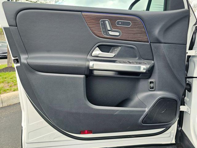 new 2026 Mercedes-Benz GLB 250 car, priced at $53,103