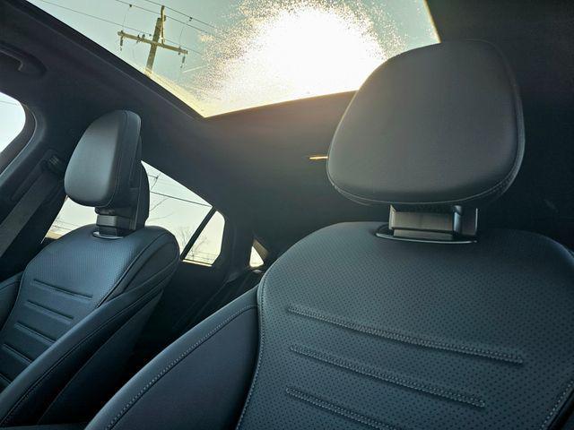 new 2026 Mercedes-Benz GLC 300 car, priced at $72,330