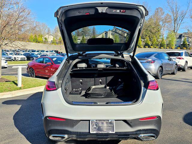 new 2026 Mercedes-Benz GLC 300 car, priced at $72,330