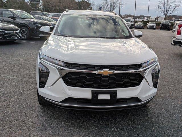 used 2025 Chevrolet Trax car, priced at $20,700