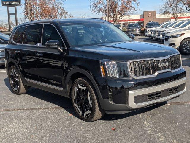 used 2024 Kia Telluride car, priced at $34,900