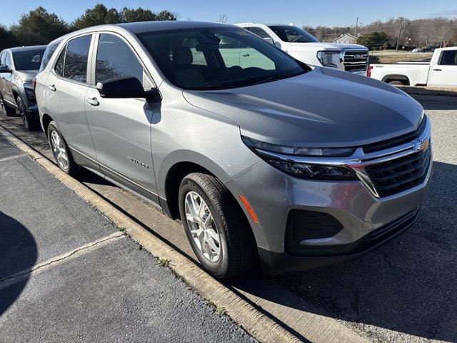 used 2024 Chevrolet Equinox car, priced at $21,400