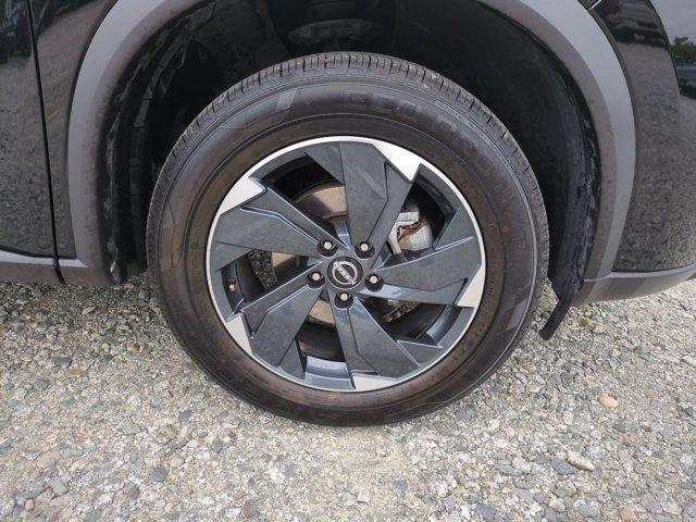 used 2024 Nissan Rogue car, priced at $22,288