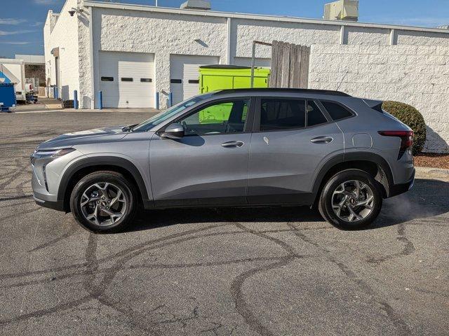 used 2025 Chevrolet Trax car, priced at $19,700