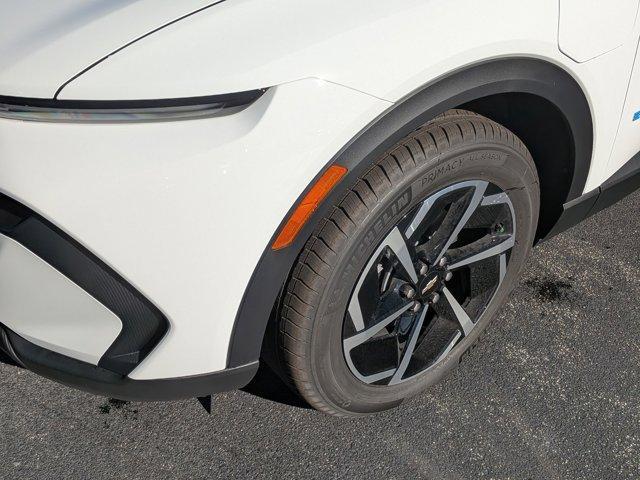 new 2026 Chevrolet Equinox EV car, priced at $33,182