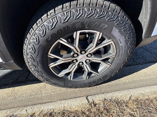 used 2024 GMC Acadia car, priced at $43,900