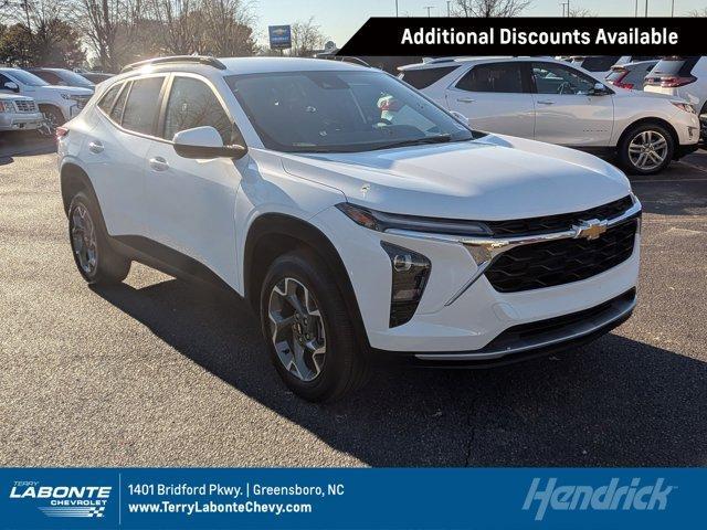 used 2025 Chevrolet Trax car, priced at $19,700