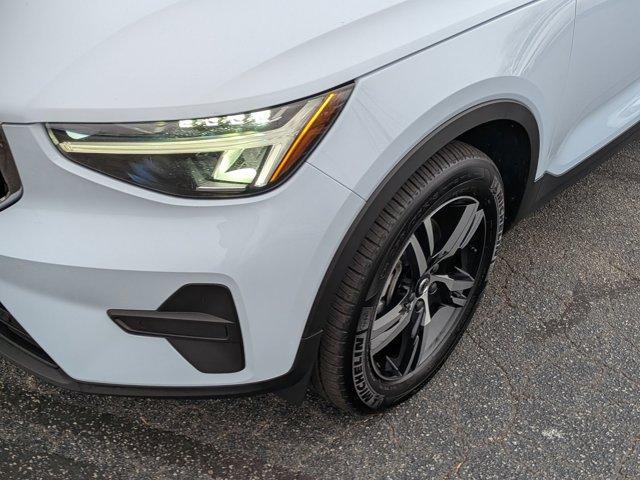used 2025 Volvo XC40 car, priced at $28,487