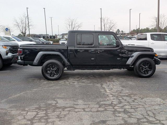 used 2022 Jeep Gladiator car, priced at $28,900